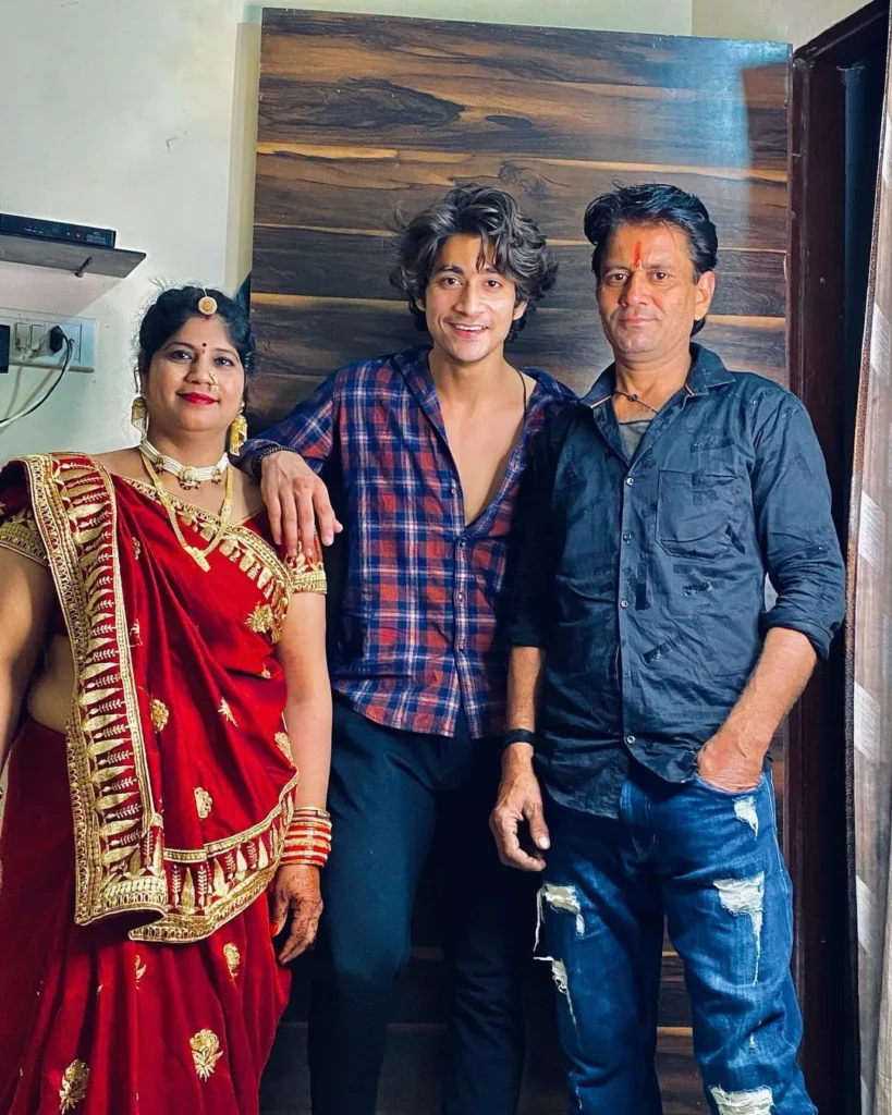 Tarun Namdev with his parents
